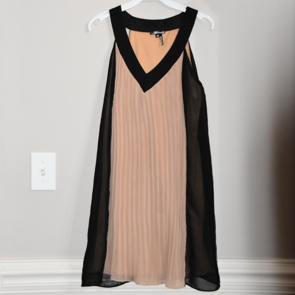 Loose Flowing Dress M